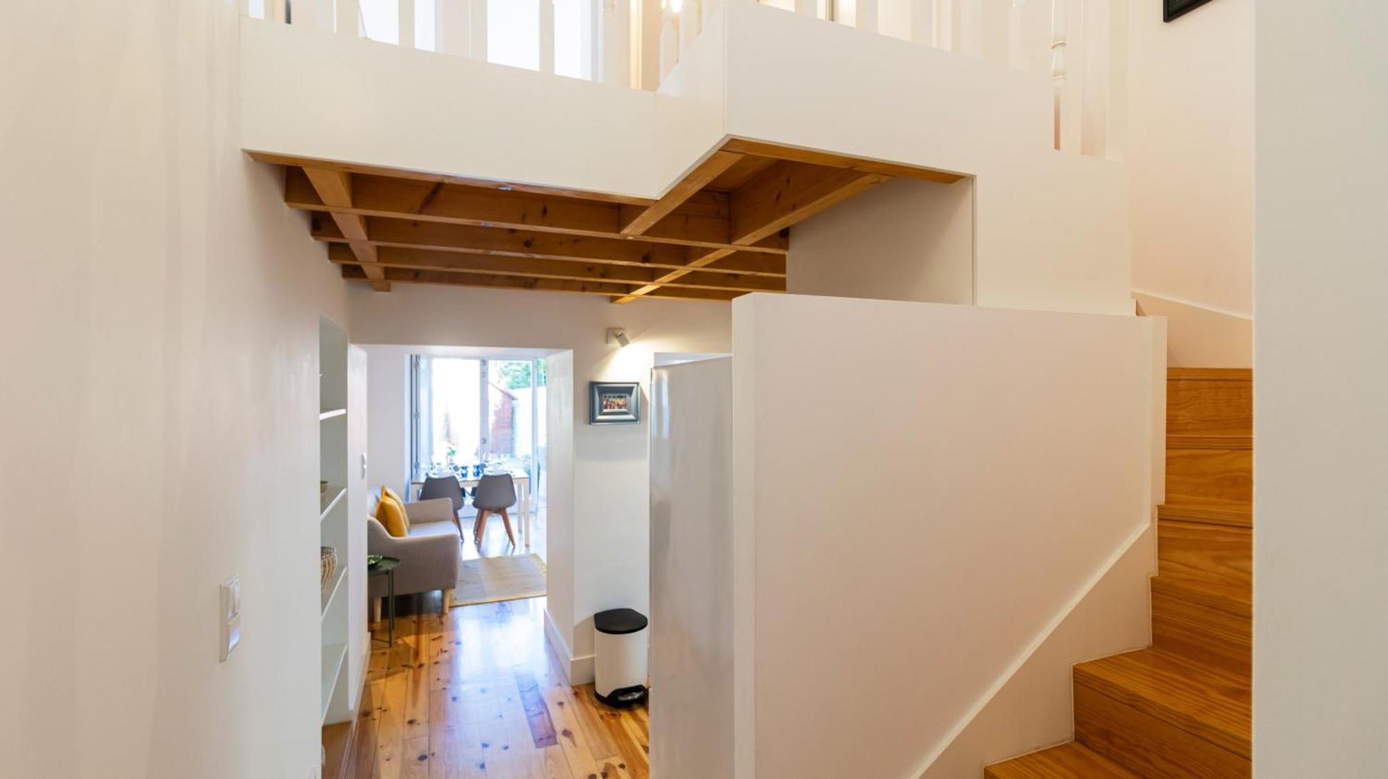City Center Duplex W Patio By Lovelystay Porto Eksteriør bilde